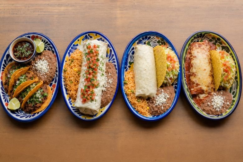 A classic Mexican lunch combo